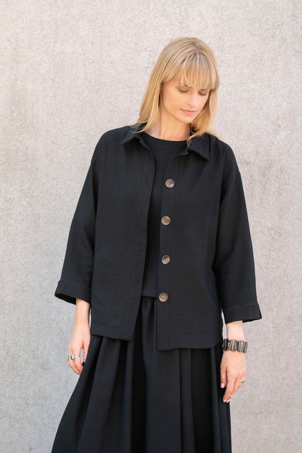 Echo viscose shirt with pockets – black