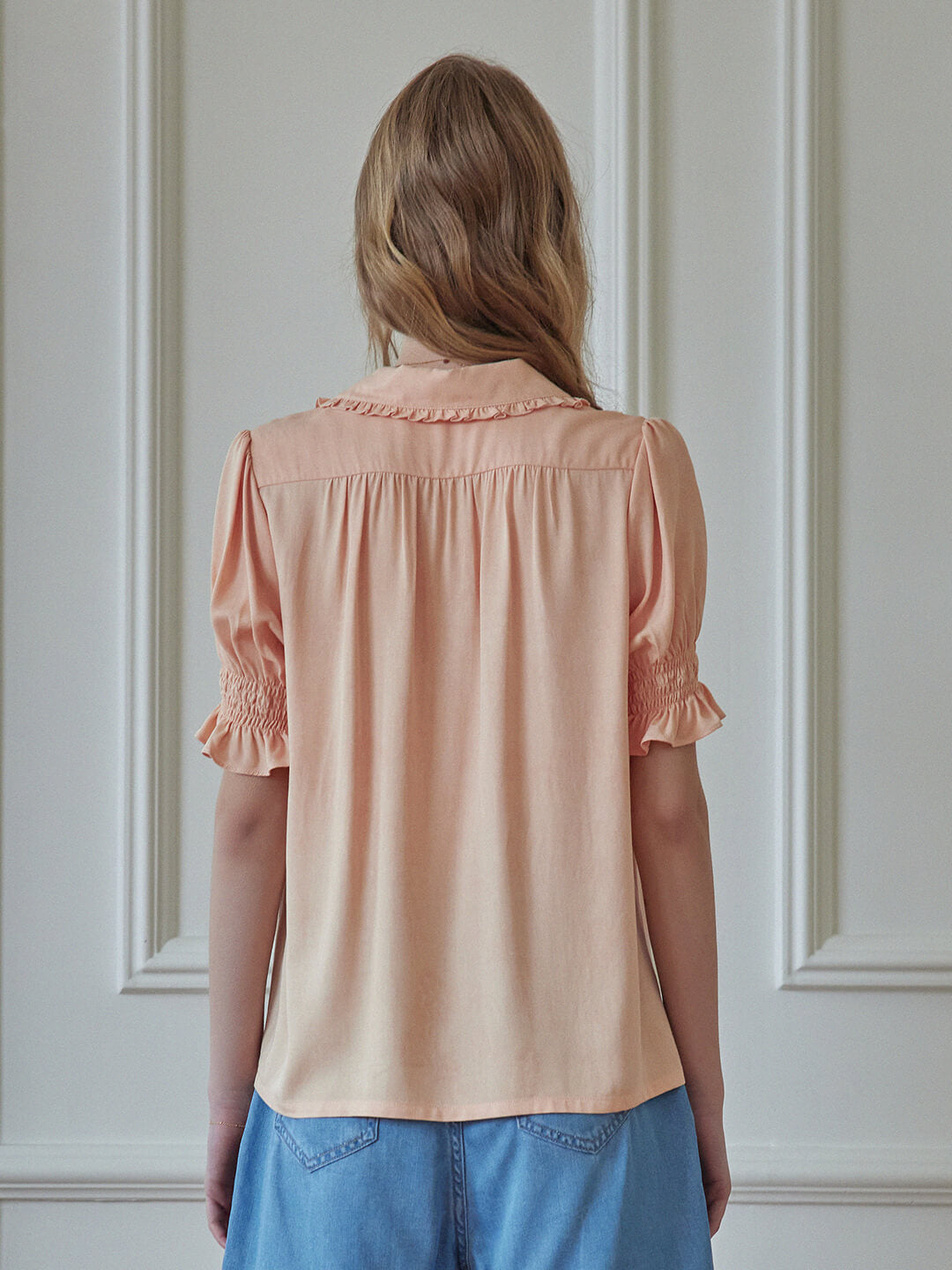 Convallaria Floral Embroidered Puff Top