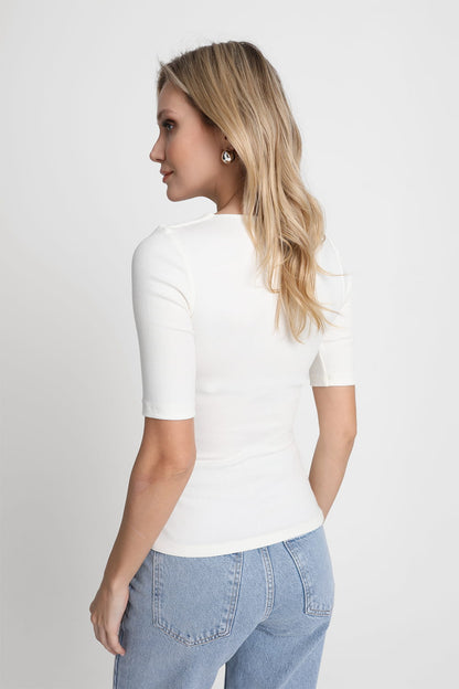 Miss Caro Off-White T-shirt