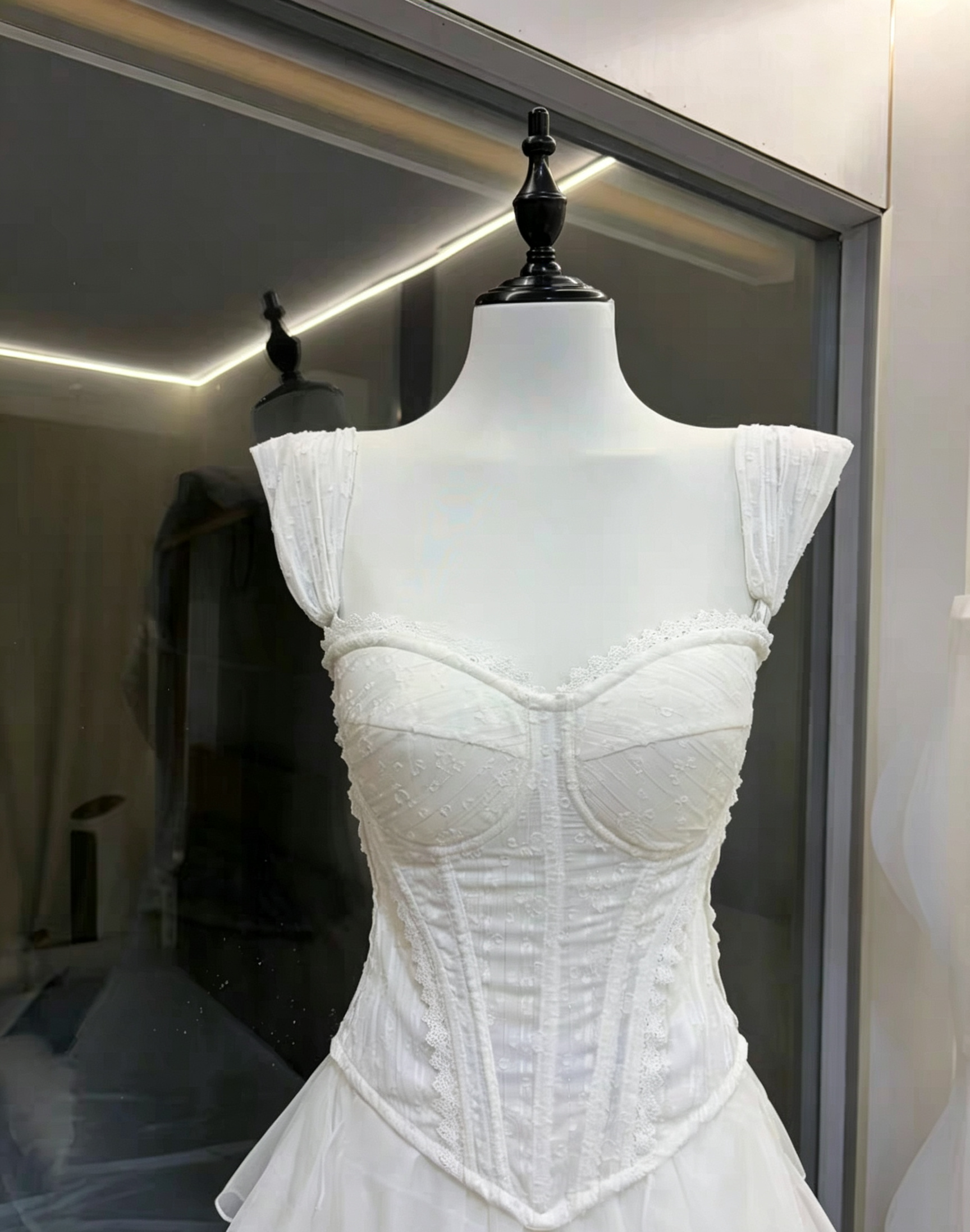White Lace Corset & High-Low Ruffle Tulle Skirt Two-Piece Set