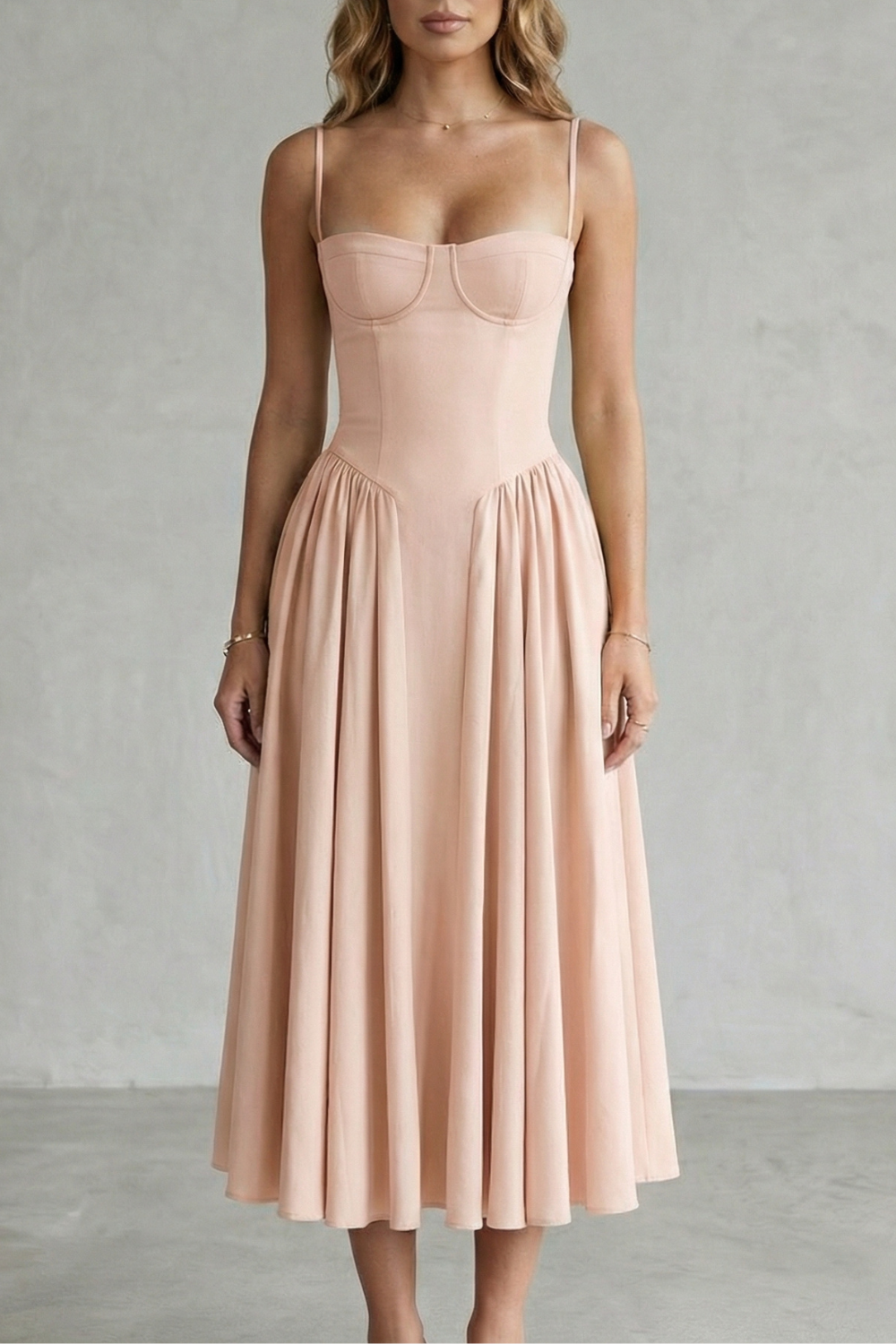 Calliope – Timeless structure – Women’s Sleeveless Structured Dress