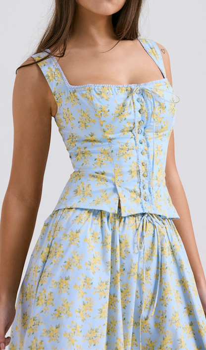 SOFT BLUE VINTAGE FLORAL PRINT COTTON TOP