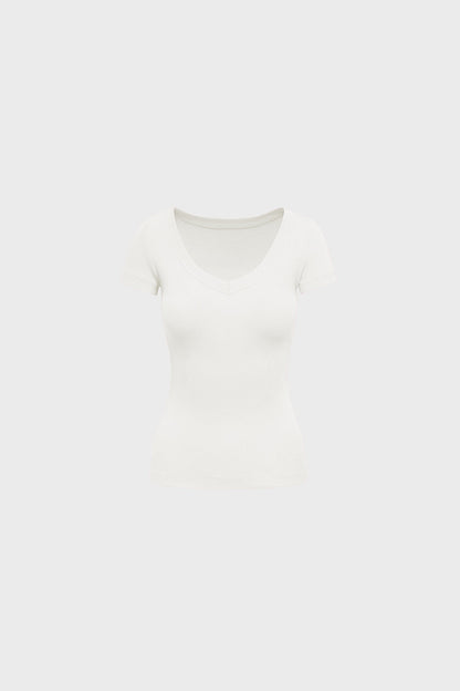 Miss Womanly Off-White T-shirt