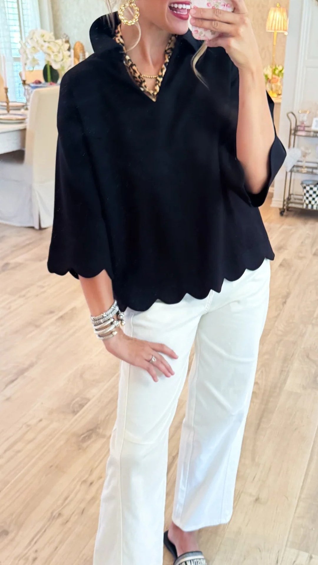 Women's Scalloped Edge V-Neck Loose Lapel 3/4 Sleeve Blouse