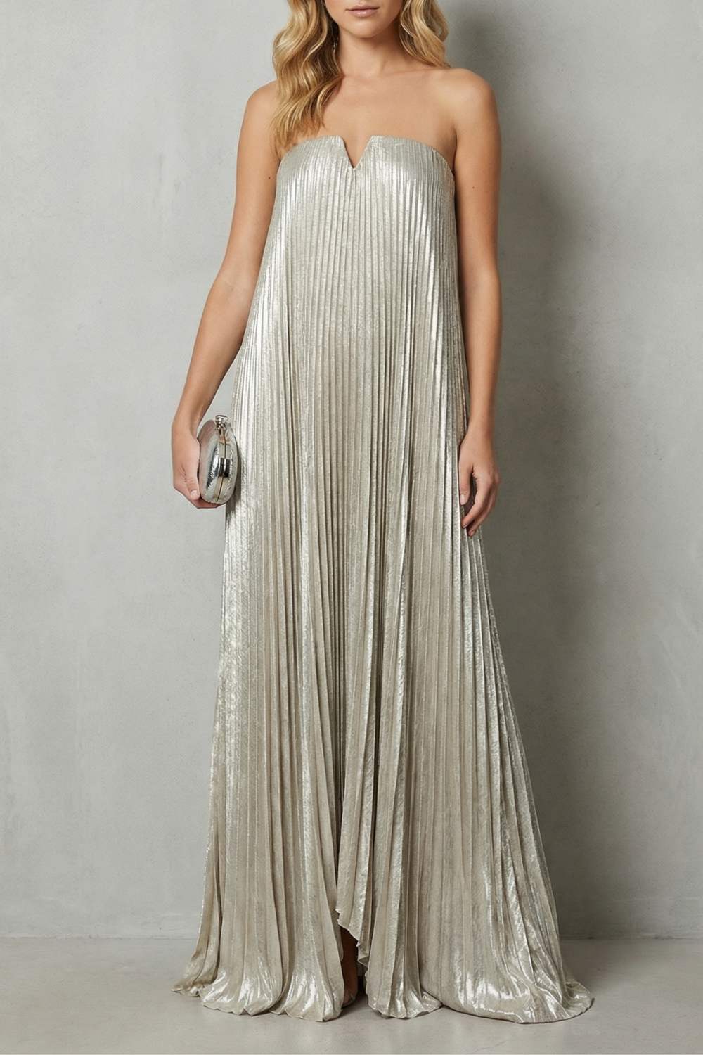 Élodie – Luminous pleated flow – Strapless metallic gown