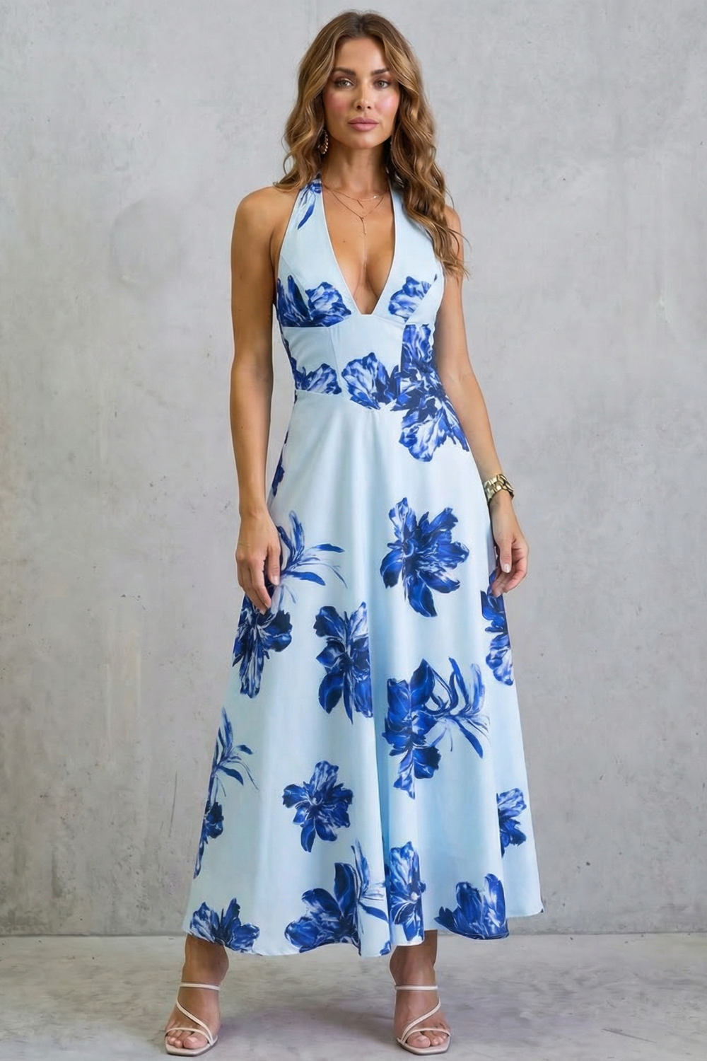 Florévia – Backless floral elegance – Maxi dress