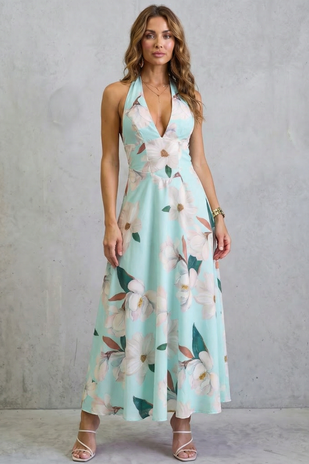 Florévia – Backless floral elegance – Maxi dress