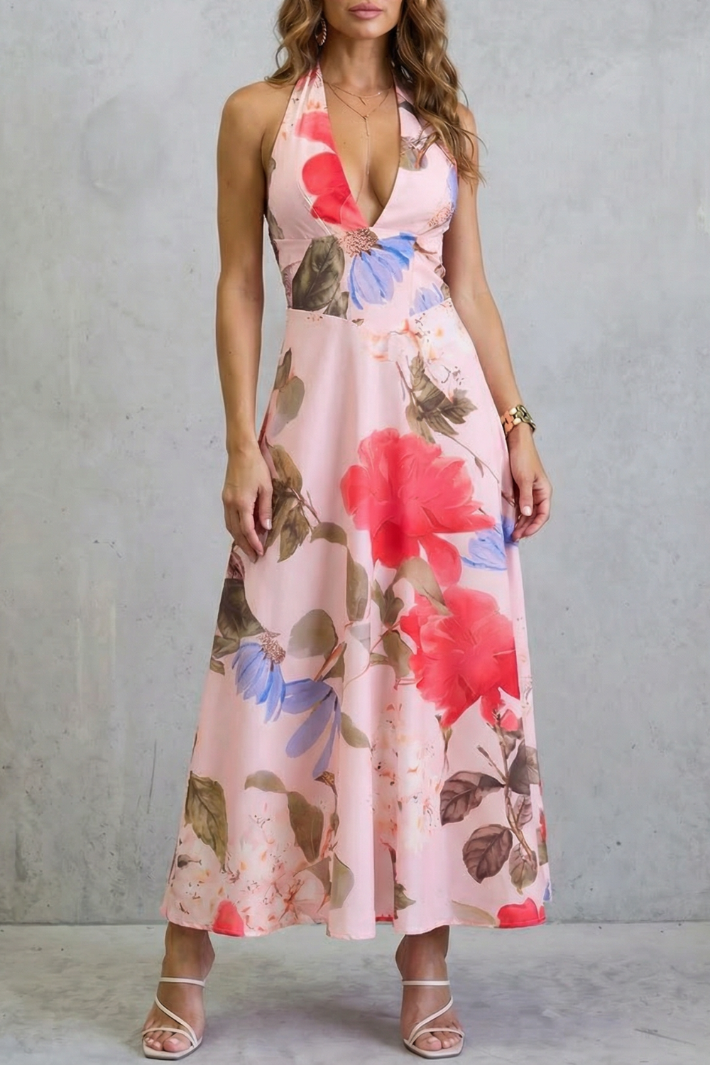 Florévia – Backless floral elegance – Maxi dress