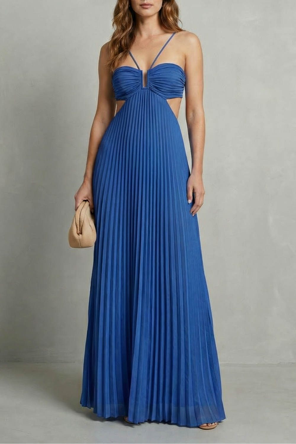 Luellara – Pleated halter elegance – Maxi dress
