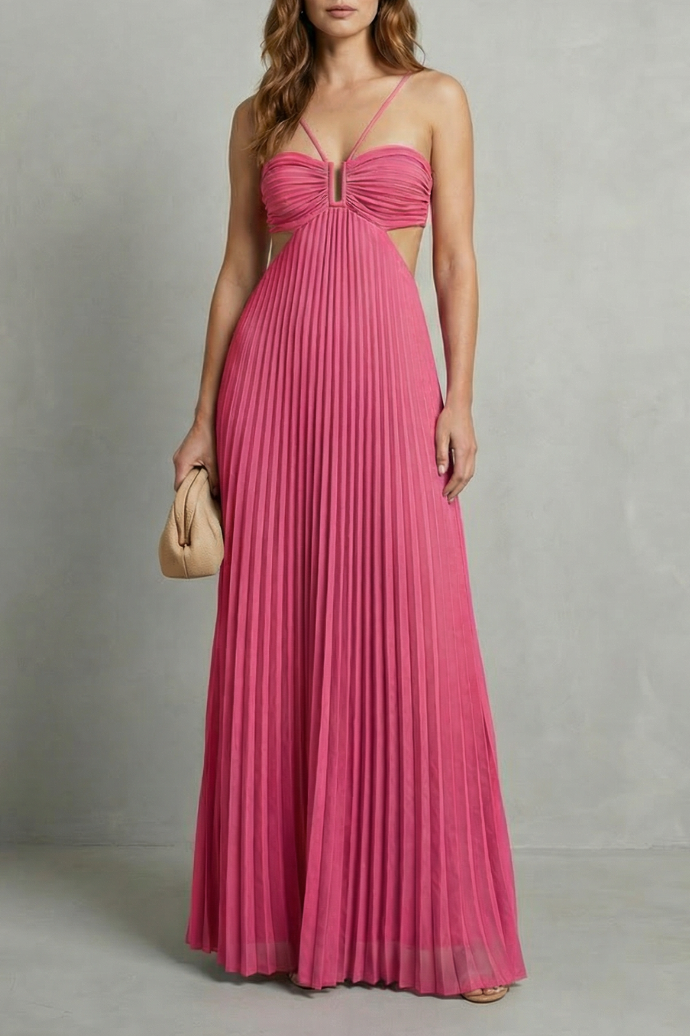 Luellara – Pleated halter elegance – Maxi dress