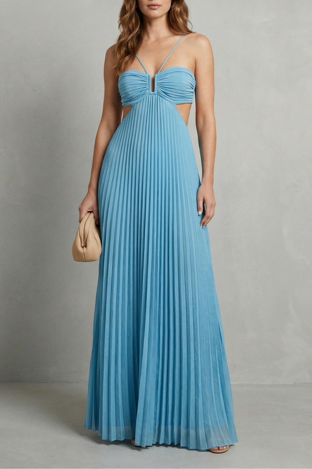 Luellara – Pleated halter elegance – Maxi dress