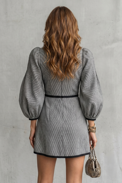 Montelisse – Parisian contrast elegance – Mini dress
