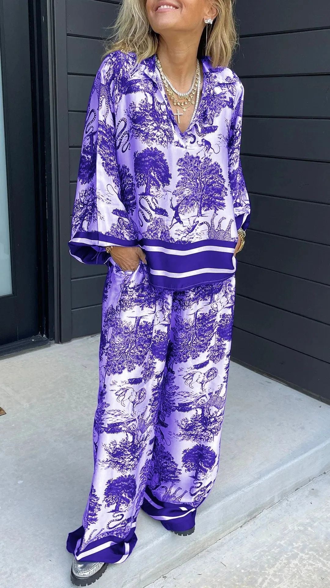 Casual V-Neck Printed Long-Sleeve Two-Piece Set with Pockets