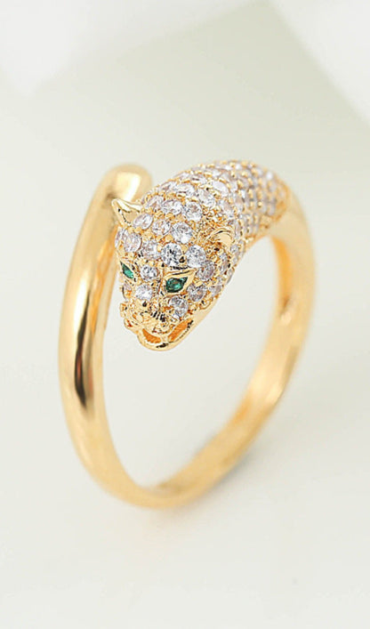 DIAMOND LEOPARD HEAD RING