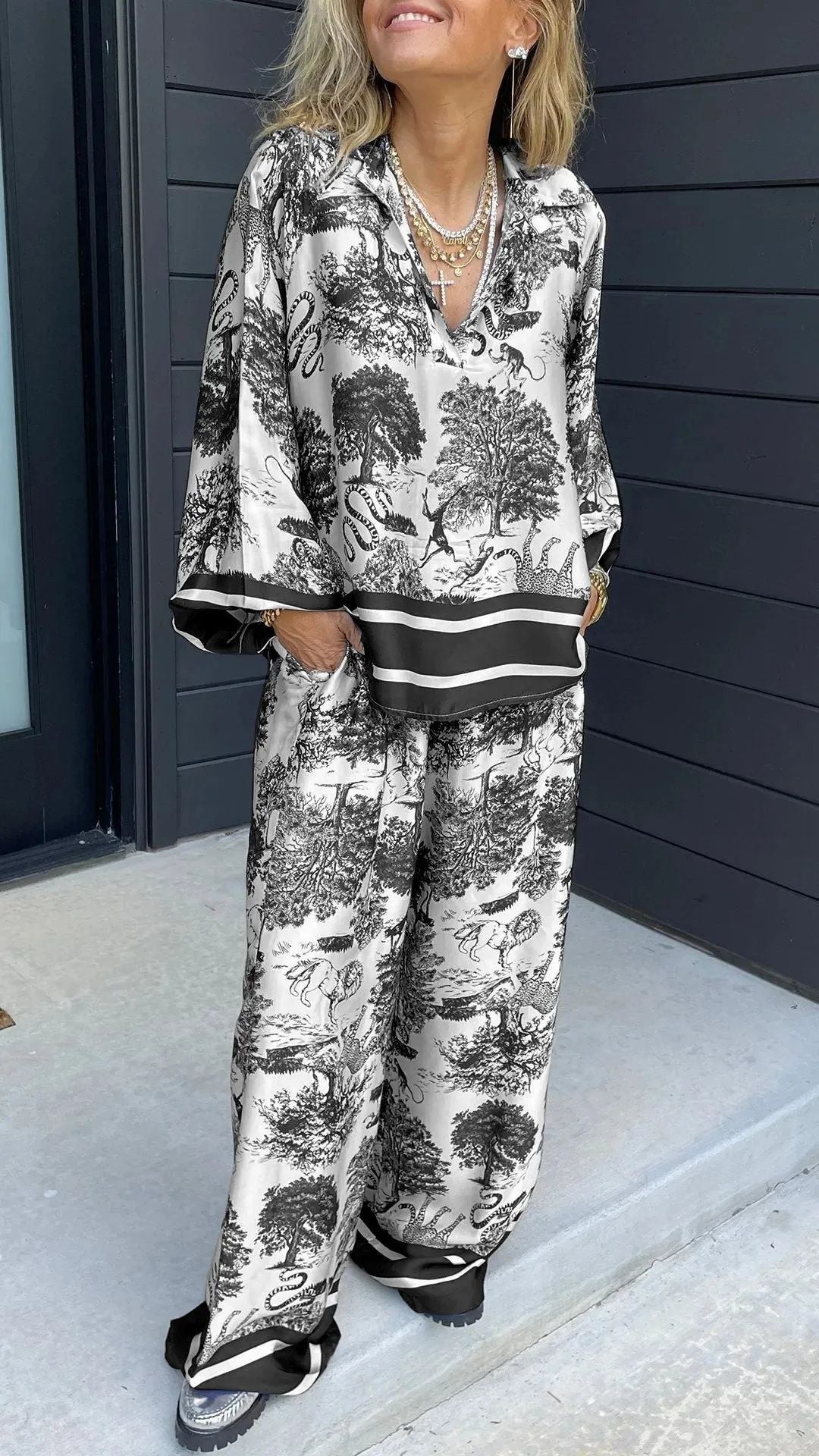 Casual V-Neck Printed Long-Sleeve Two-Piece Set with Pockets