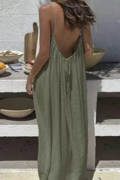 Women's backless casual dress for home and vacation