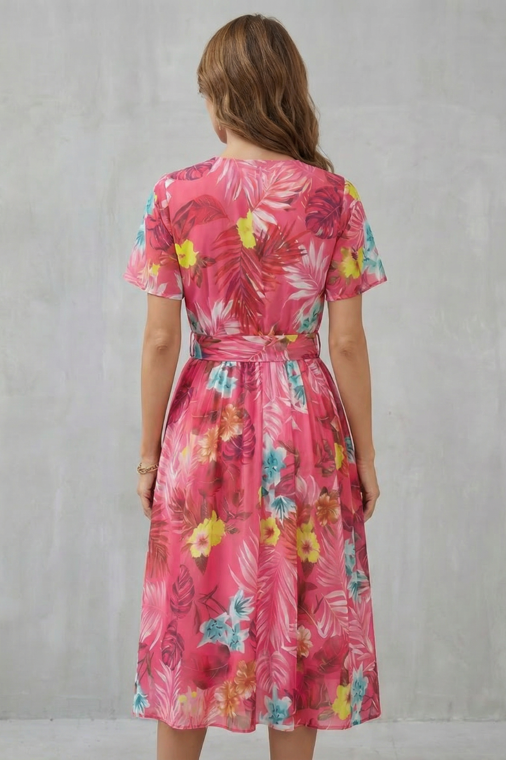 Rosévara – Tropical floral charm – Midi dress