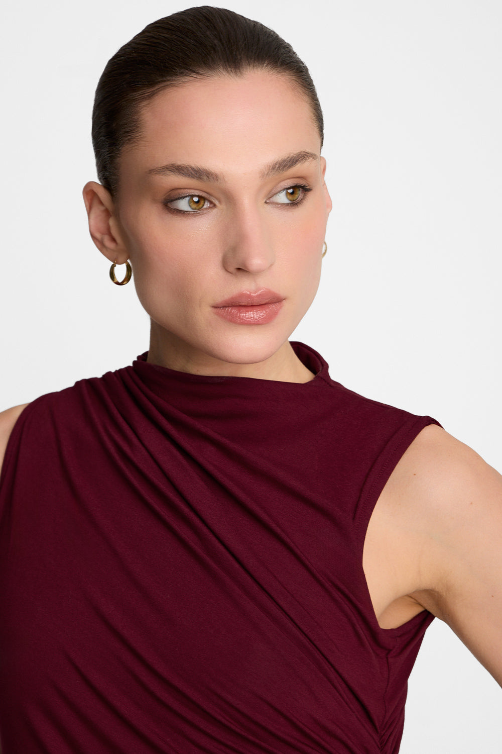 Top Miss Sculptural Burgundy
