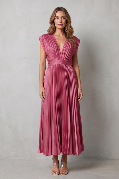 Veloria – Flowing pleated elegance – Midi dress
