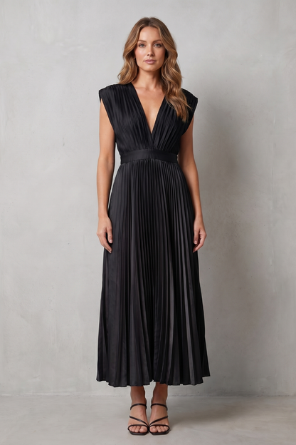 Veloria – Flowing pleated elegance – Midi dress