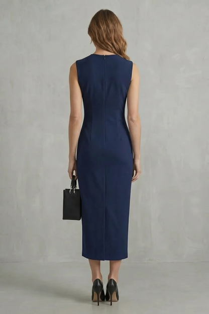 Veloura – Bold floral contrast – Midi dress