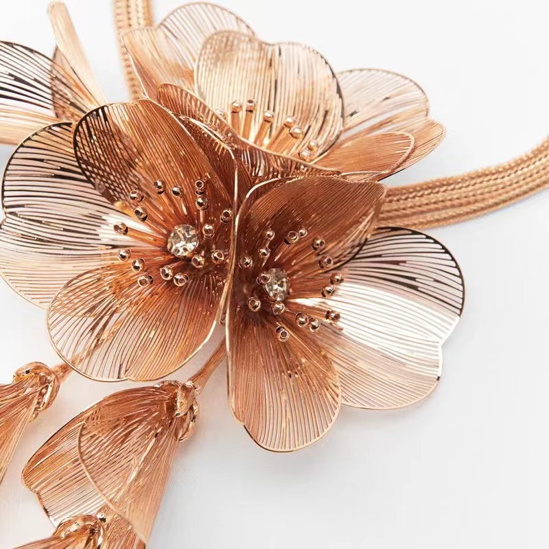 GLOD ALLOY FLOWER CHOKER