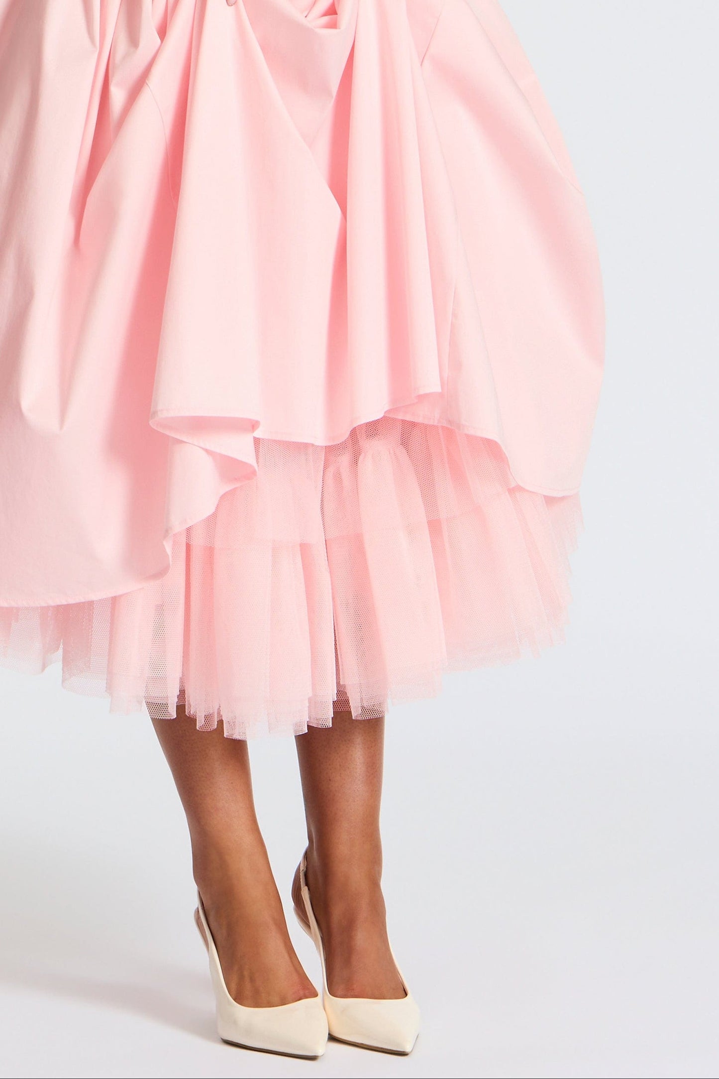 Flower Embroidery Cressida backless puffy Midi Dress - Blush