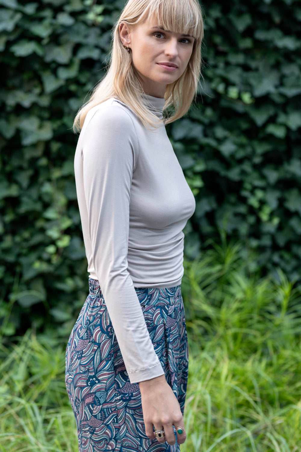 Echo Soft Knit Turtleneck – Almond Milk