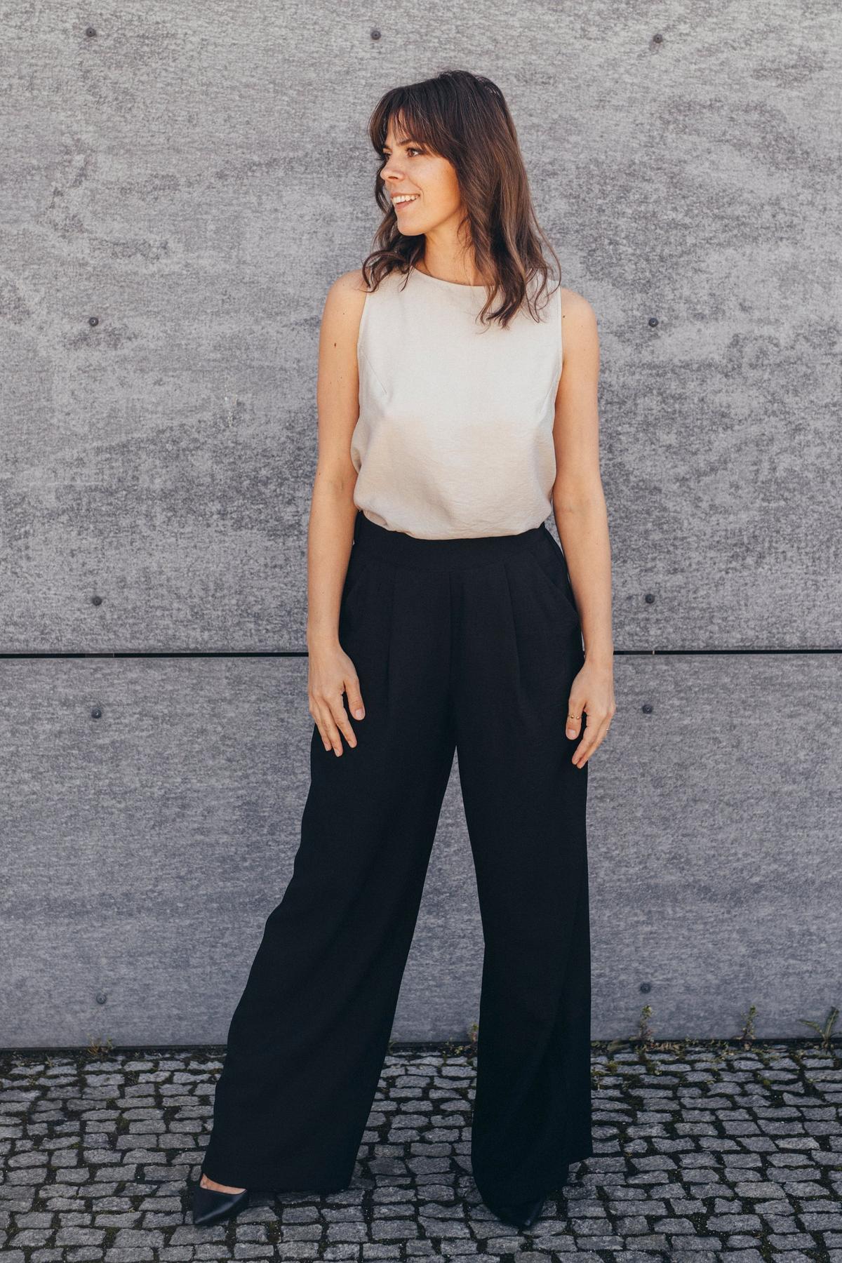 Echo Viscose Wide Leg Trousers – Black
