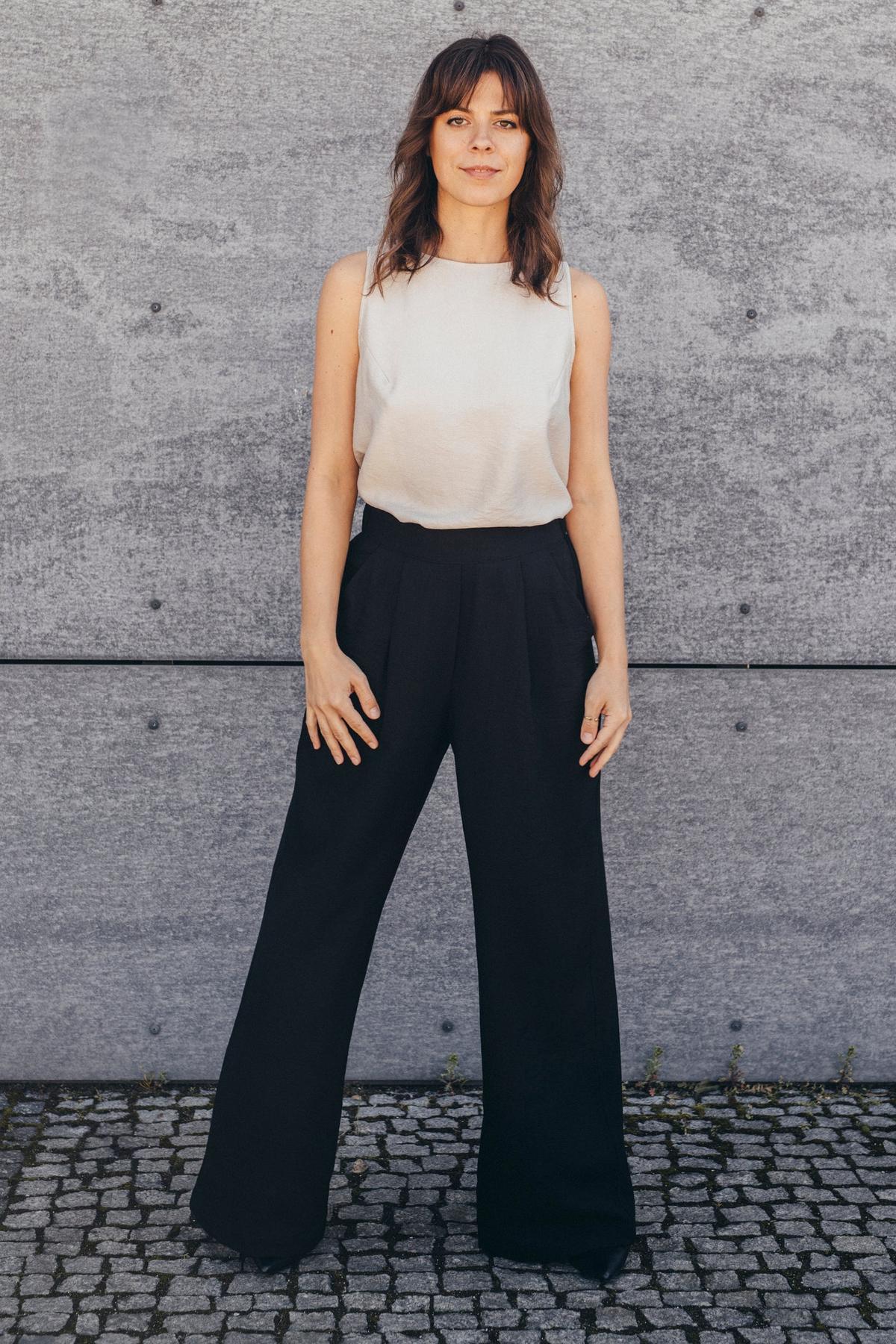 Echo Viscose Wide Leg Trousers – Black