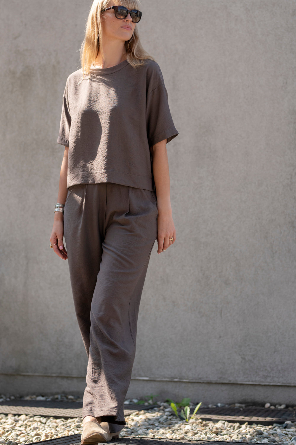 Echo viscose wide leg trousers – cocoa