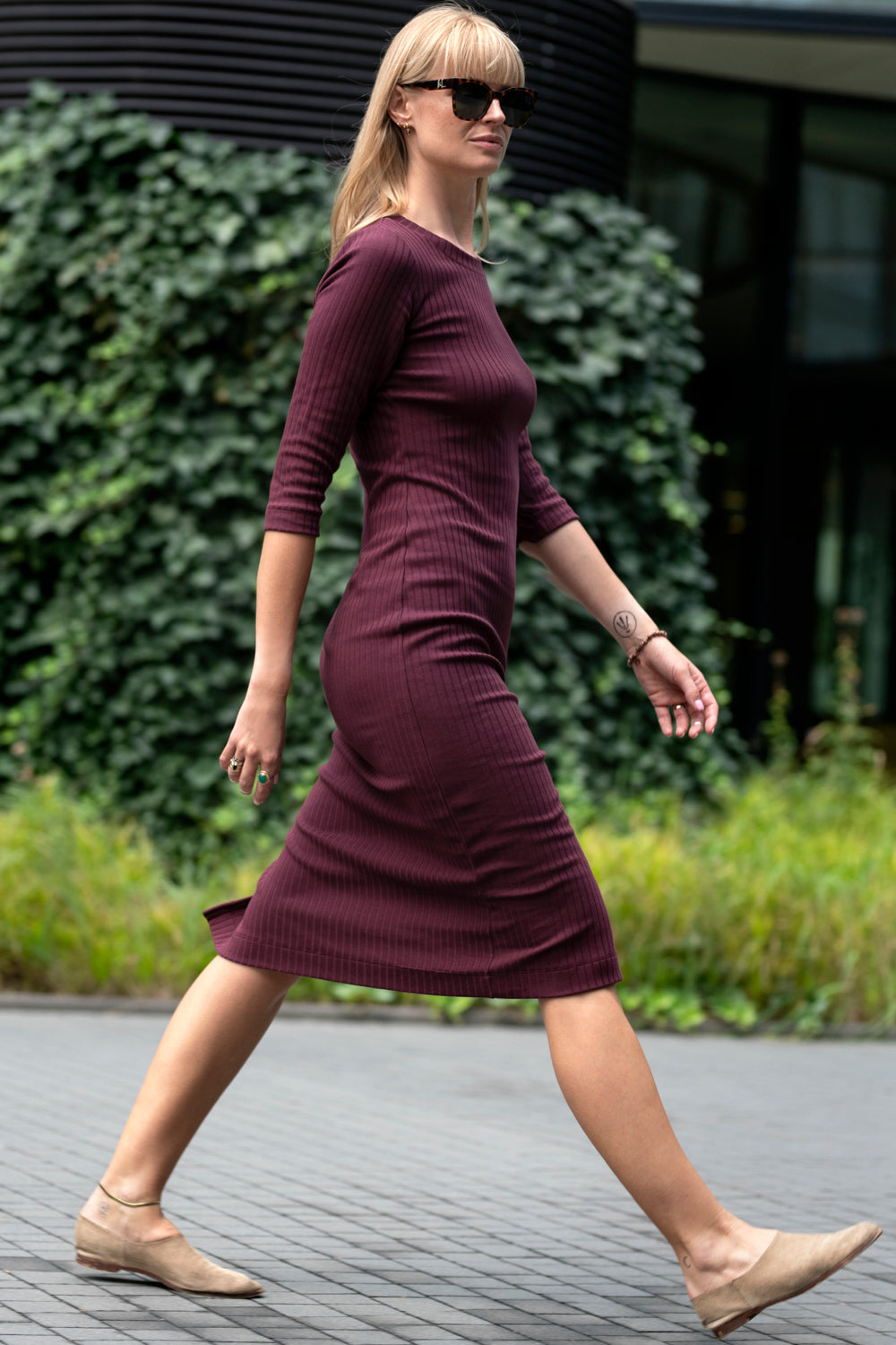 Echo ribbed cotton midi dress – burgundy