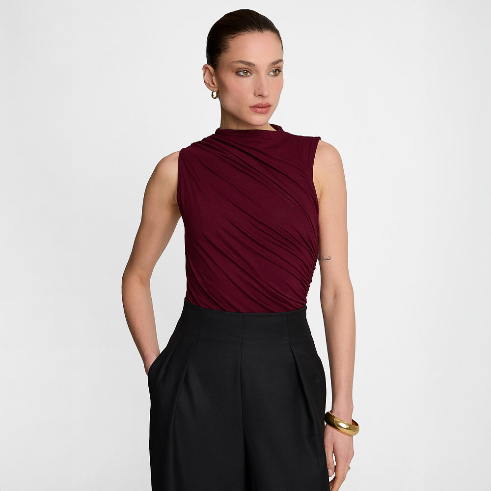Top Miss Sculptural Burgundy