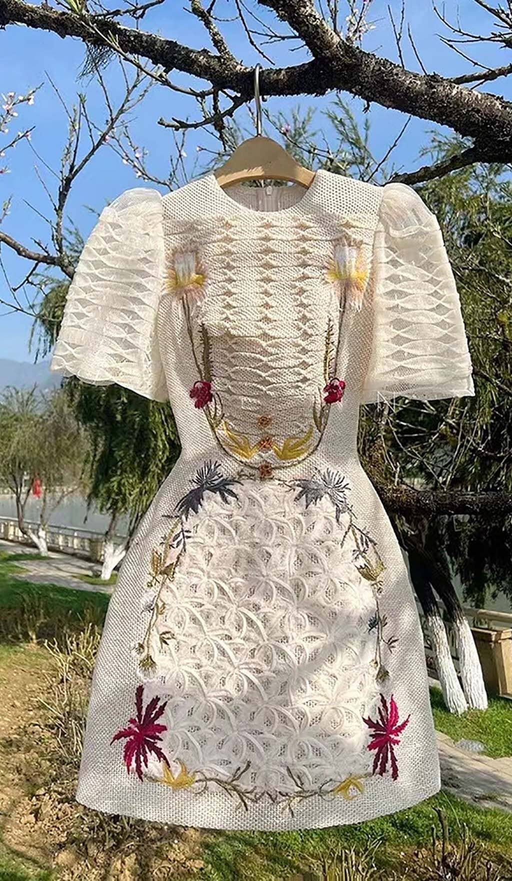 A-LINE SMOCKED MINI DRESSES IN WHITE DRESS STYLE OF CB 