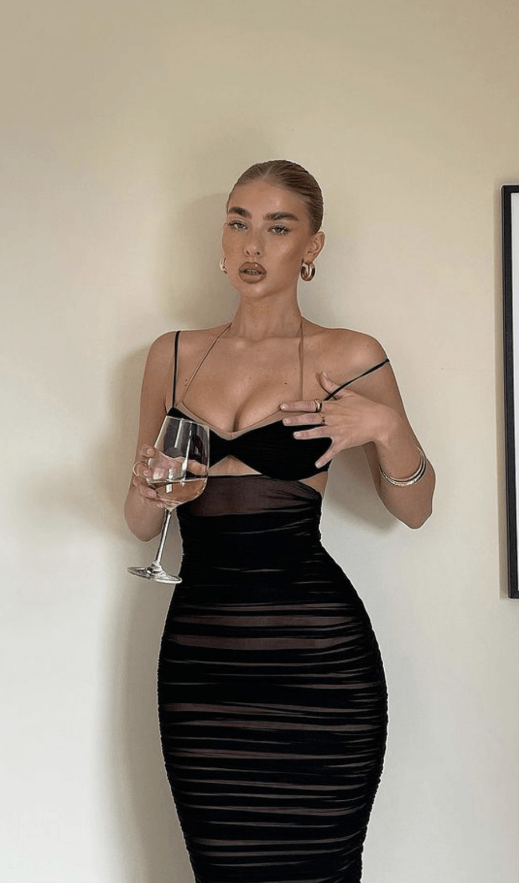 BLACK CUTOUT RUCHED MIDI DRESS