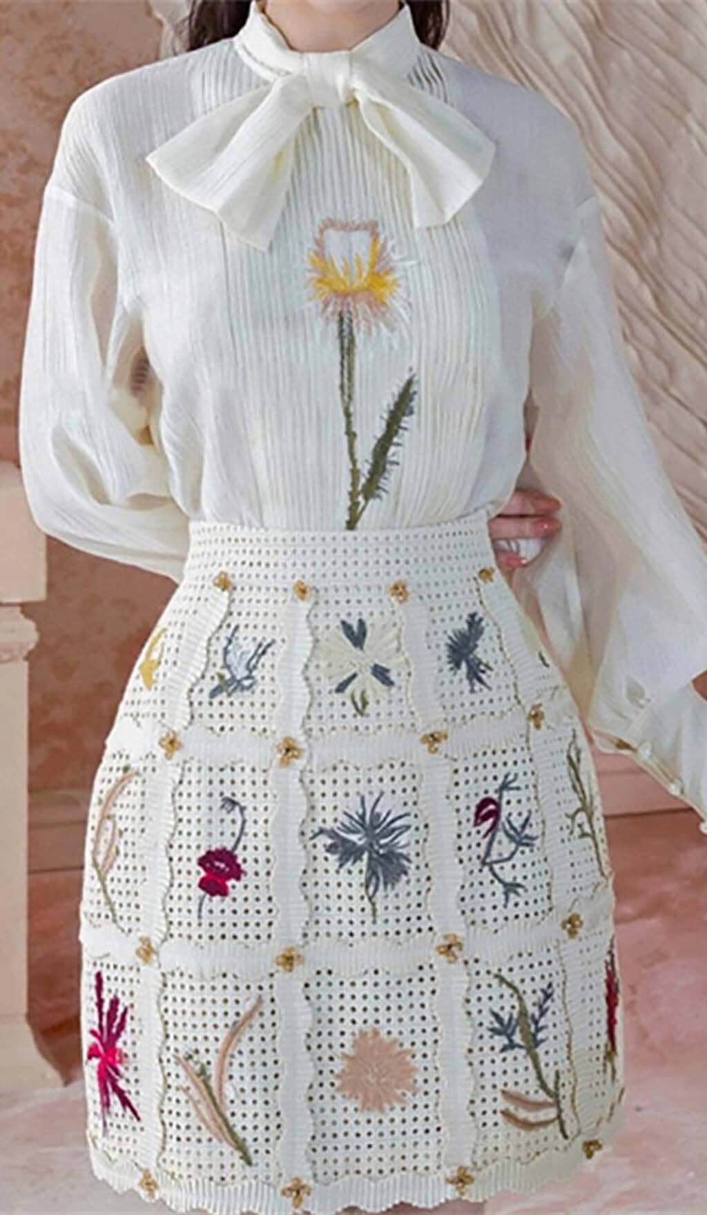 LANTERN SLEEVE EMBROIDERY TWO PIECE SET IN WHITE DRESS STYLE OF CB 